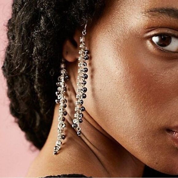 New Free People Judy Pearl Ear Chain with Rhinestones and Pearls Ear Cuff - Picture 6 of 13
